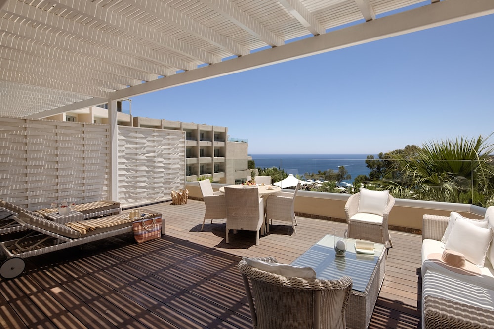 Grecian Park Hotel — Hotel building in Protaras, Famagusta Region