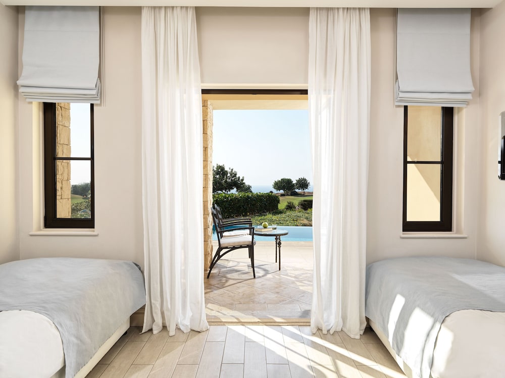Aphrodite Hills Hotel and Resort - zdjęcie 4