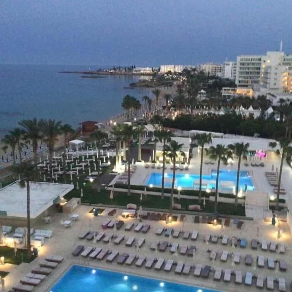 Vrissiana Boutique Beach Hotel — Swimming pool in Protaras, Famagusta Region