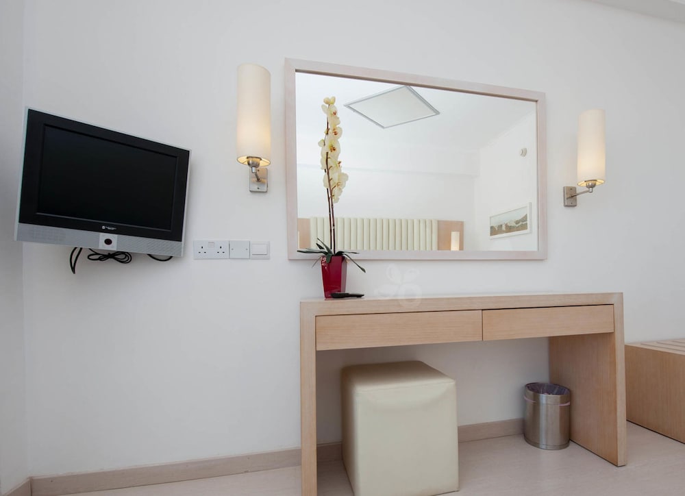 Vrissiana Boutique Beach Hotel — Hotel rooms in Protaras, Famagusta Region