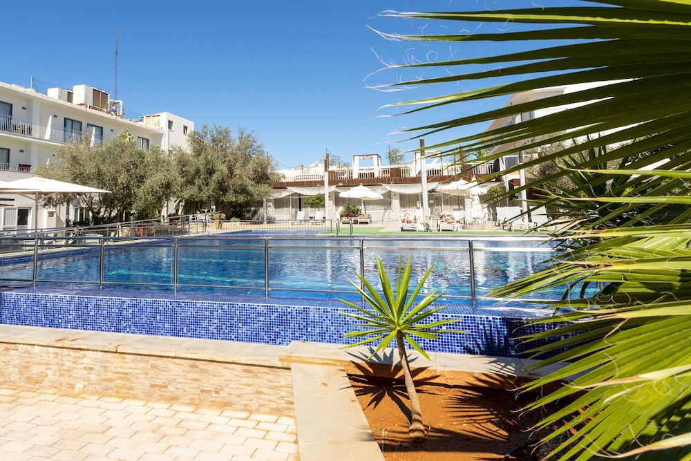 Hotel Puchet Ibiza — Swimming pool in San Antonio, Balearic Islands