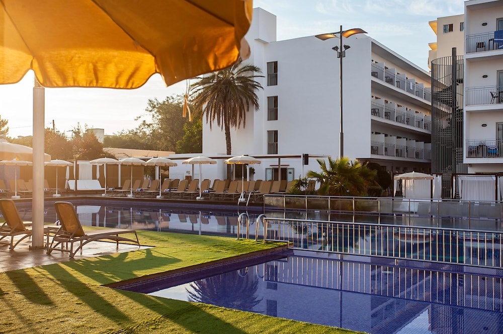 Hotel Puchet Ibiza — Swimming pool in San Antonio, Balearic Islands