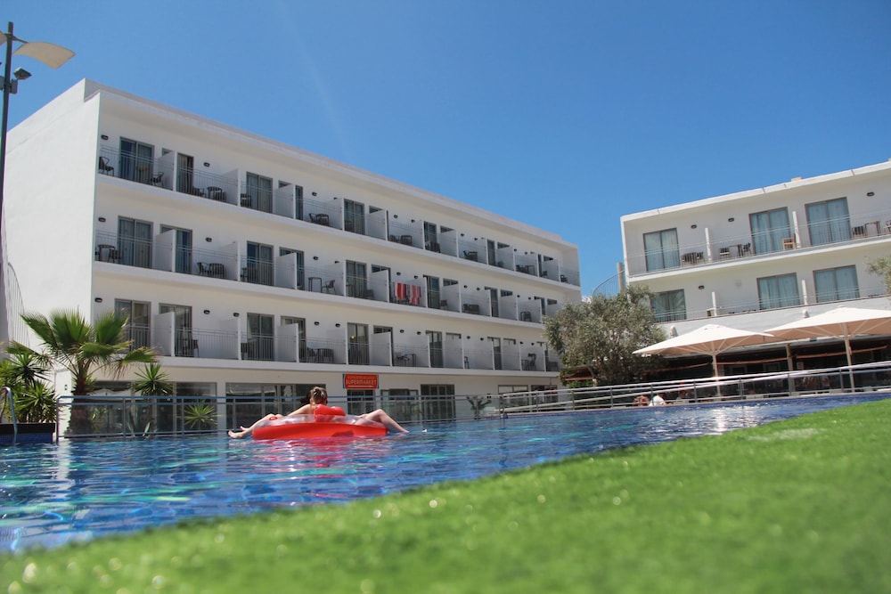 Hotel Puchet Ibiza — Swimming pool in San Antonio, Balearic Islands