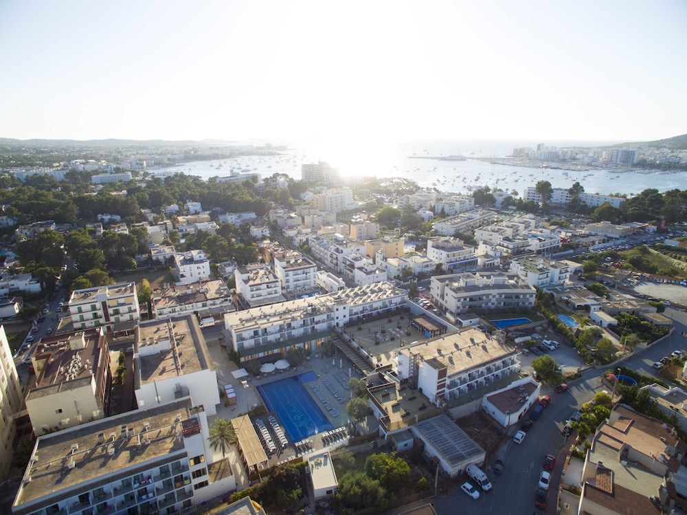 Hotel Puchet Ibiza — Swimming pool in San Antonio, Balearic Islands