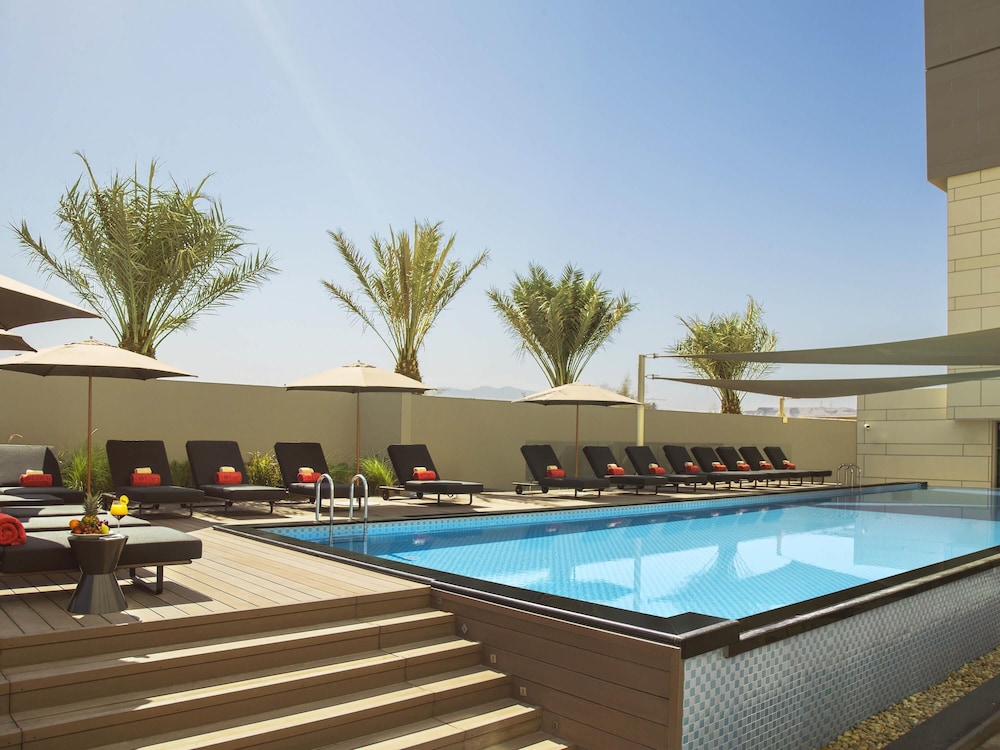 Novotel Muscat Airport - zdjęcie 2