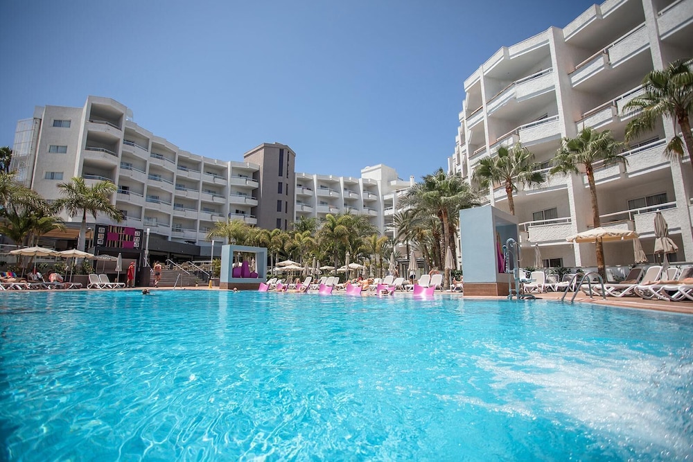 Servatur Don Miguel - Adults Only — Swimming pool in Playa del Ingles, Canary Islands