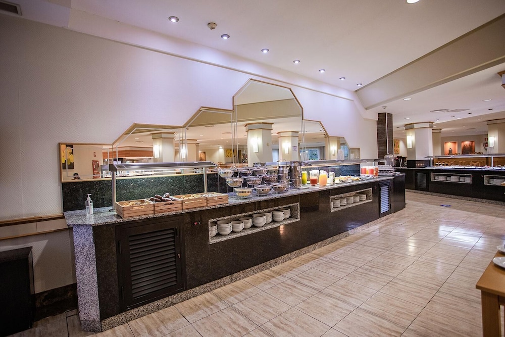 Servatur Don Miguel - Adults Only — Restaurant & bars in Playa del Ingles, Canary Islands
