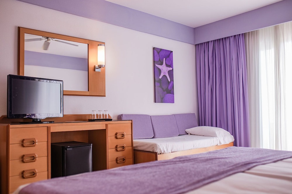 Servatur Don Miguel - Adults Only — Hotel rooms in Playa del Ingles, Canary Islands