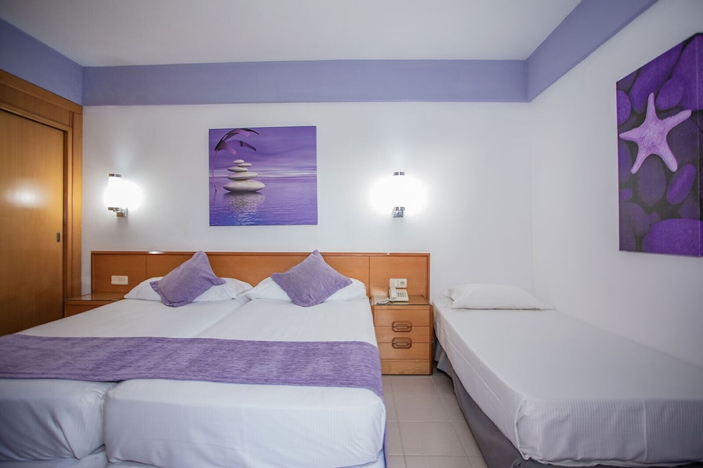 Servatur Don Miguel - Adults Only — Hotel rooms in Playa del Ingles, Canary Islands