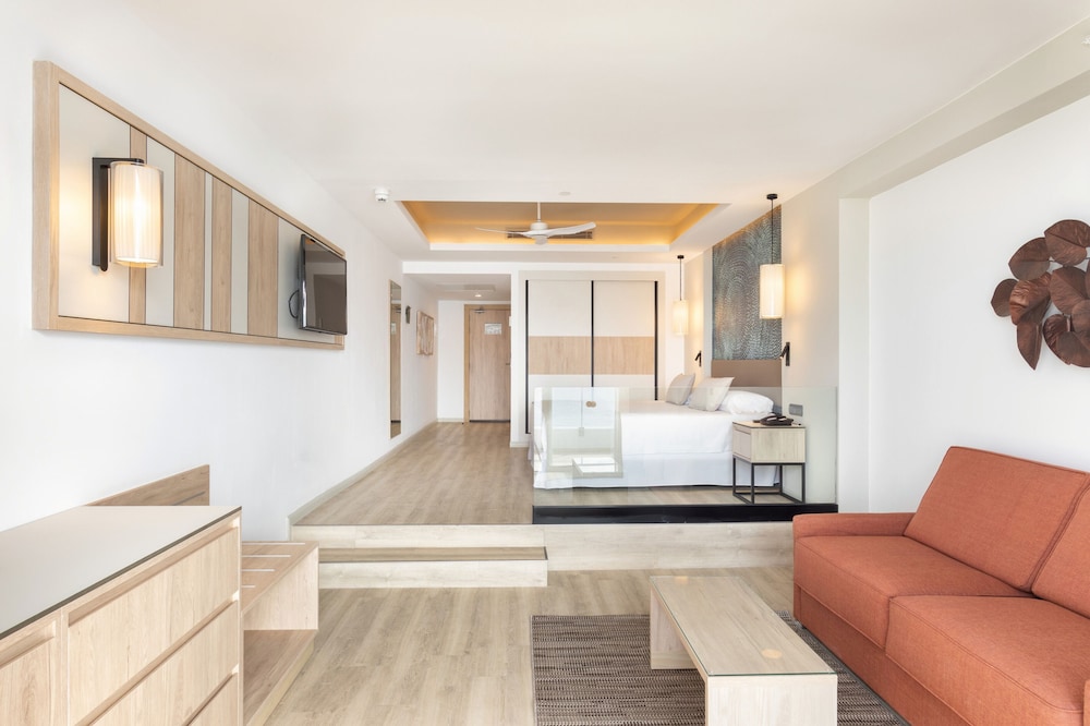 Hotel Riu Palace Jandia — Hotel rooms in Esquinzo, Canary Islands