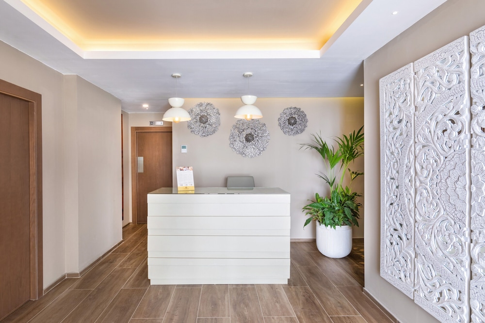 Hotel Riu Palace Jandia — Hotel building in Esquinzo, Canary Islands