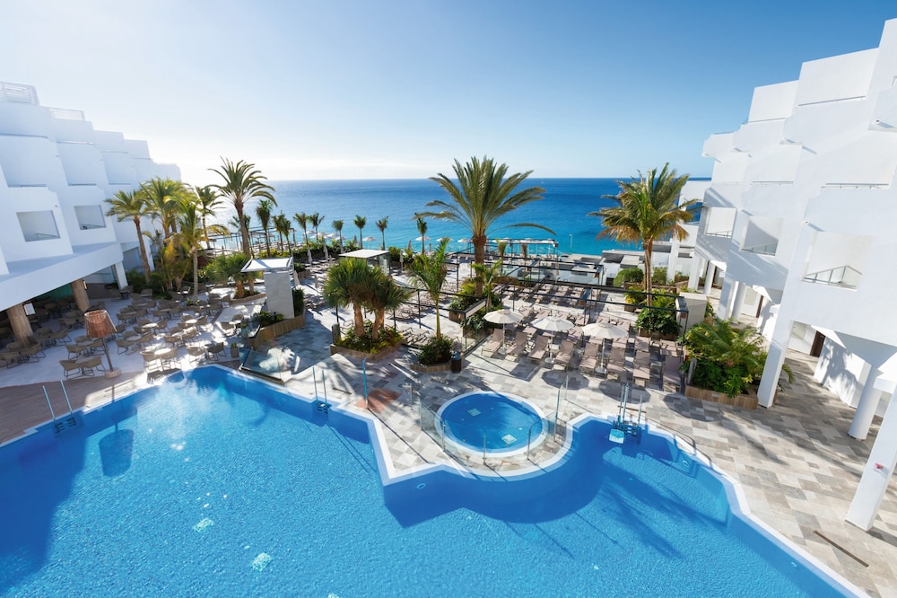 Hotel Riu Palace Jandia — Main photo in Esquinzo, Canary Islands