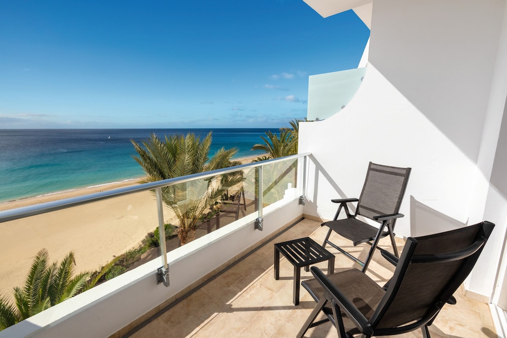 Hotel Riu Palace Jandia — Beach in Esquinzo, Canary Islands