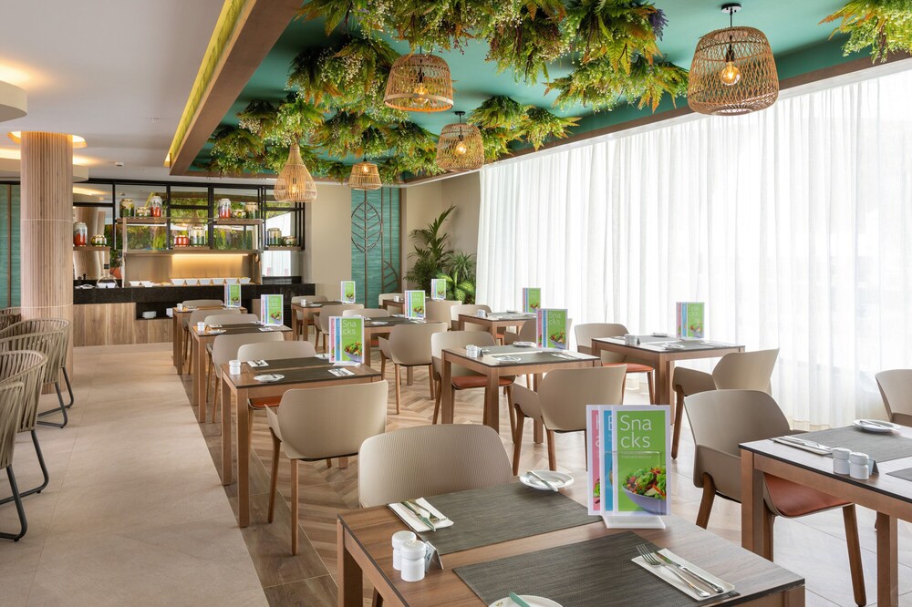 Hotel Riu Palace Jandia — Restaurant & bars in Esquinzo, Canary Islands