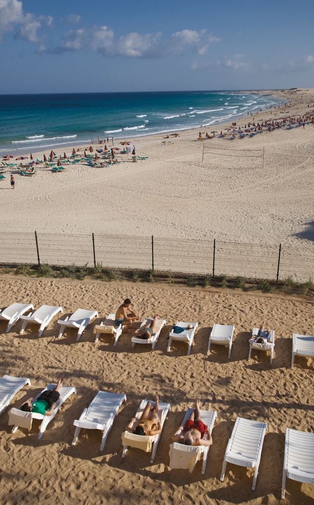 Hotel Riu Palace Tres Islas - Adults Only - All Inclusive — Beach in Corralejo, Canary Islands