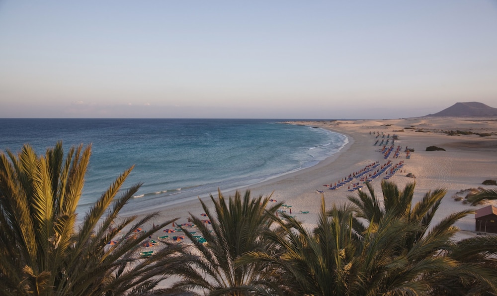 Hotel Riu Palace Tres Islas - Adults Only - All Inclusive — Beach in Corralejo, Canary Islands