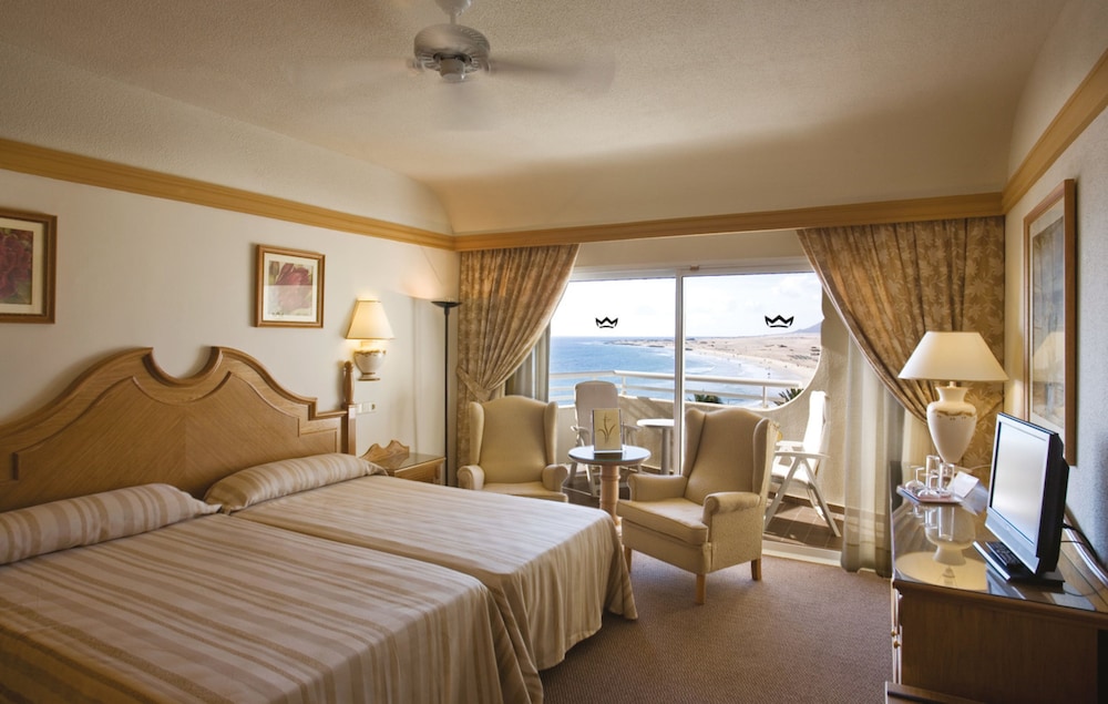 Hotel Riu Palace Tres Islas - Adults Only - All Inclusive — Hotel rooms in Corralejo, Canary Islands