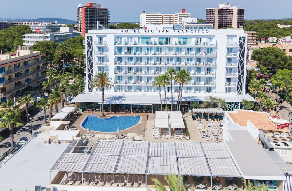 Hotel Riu San Francisco - Adults Only — Hotel building in Playa de Palma, Balearic Islands