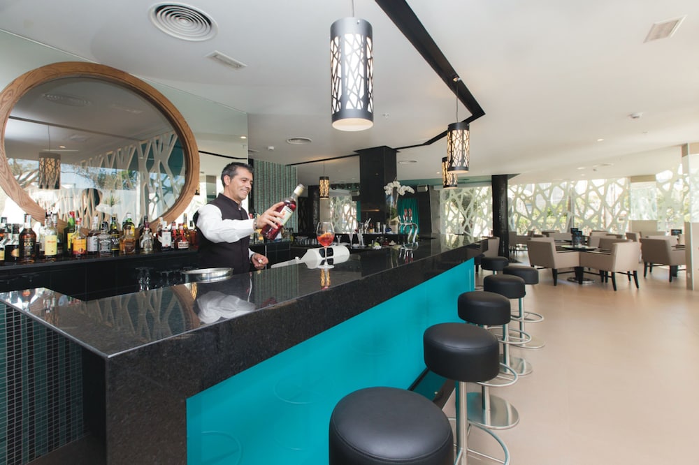 Hotel Riu San Francisco - Adults Only — Restaurant & bars in Playa de Palma, Balearic Islands