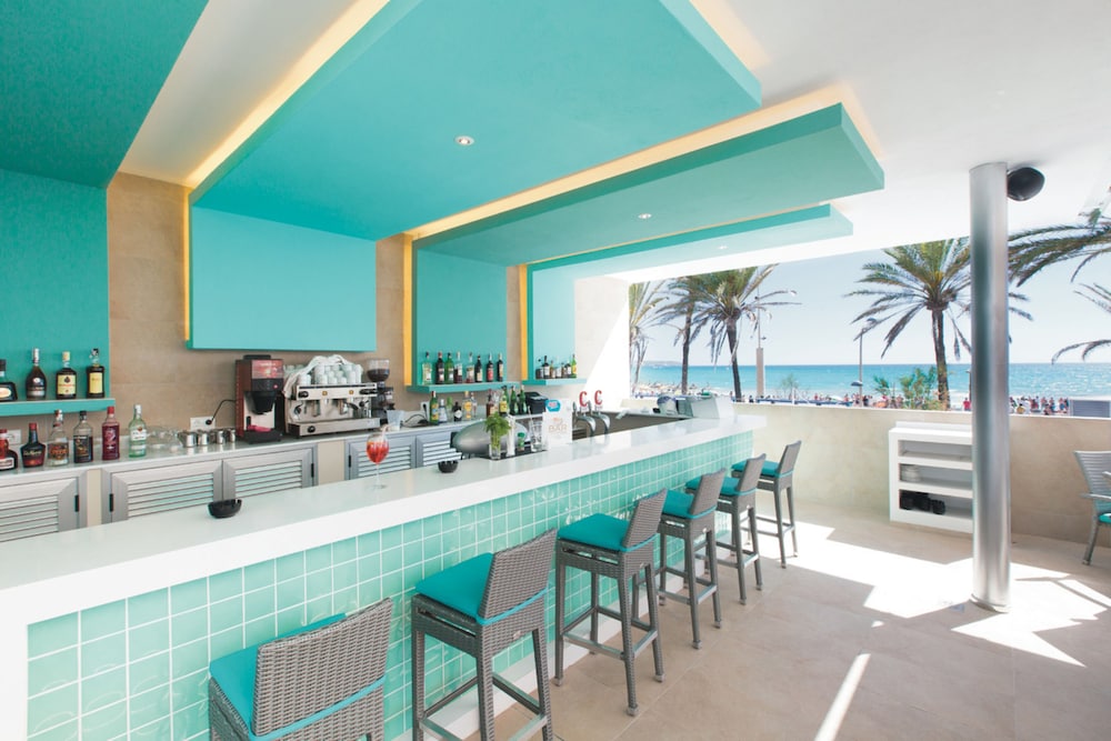 Hotel Riu San Francisco - Adults Only — Restaurant & bars in Playa de Palma, Balearic Islands