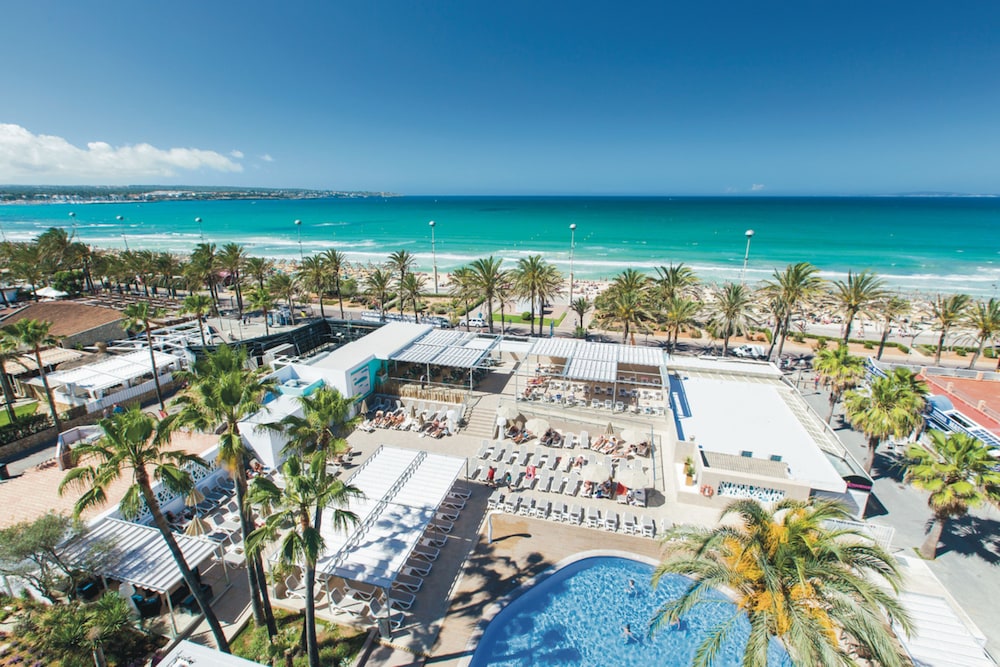 Hotel Riu San Francisco - Adults Only — Beach in Playa de Palma, Balearic Islands