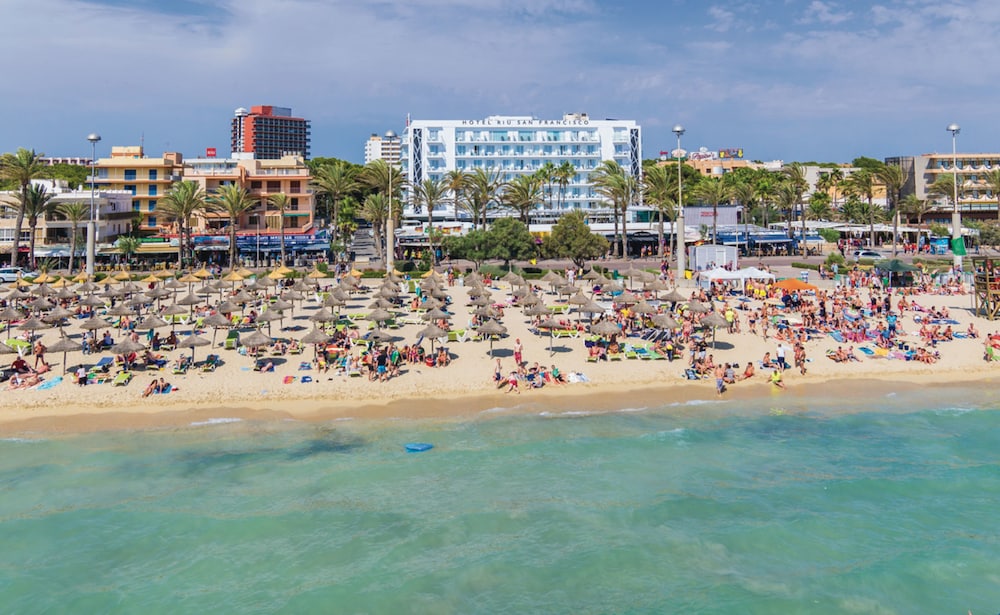 Hotel Riu San Francisco - Adults Only — Beach in Playa de Palma, Balearic Islands