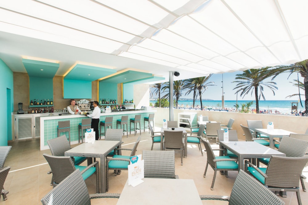 Hotel Riu San Francisco - Adults Only — Restaurant & bars in Playa de Palma, Balearic Islands