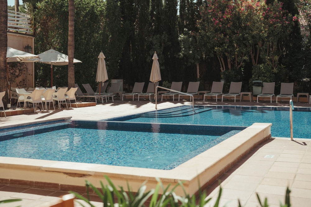 Hotel ROC Oberoy - Adults only — Swimming pool in Peguera, Balearic Islands