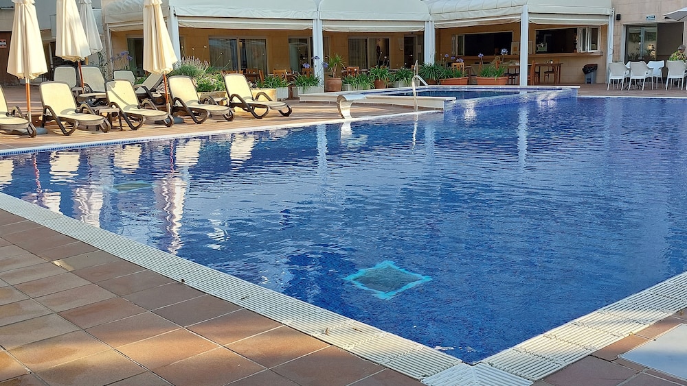 Hotel ROC Oberoy - Adults only — Swimming pool in Peguera, Balearic Islands