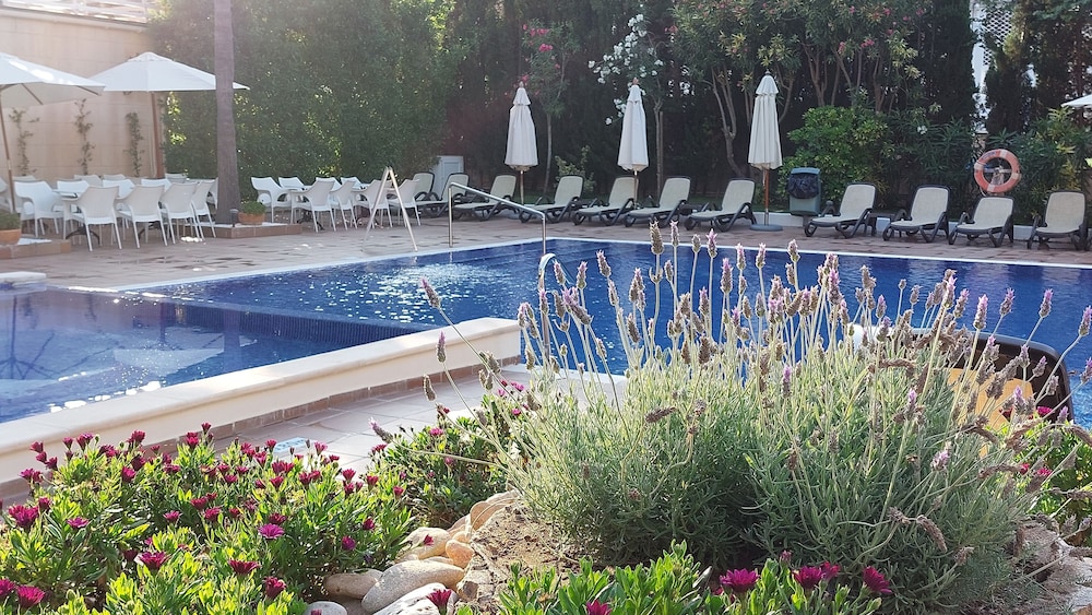 Hotel ROC Oberoy - Adults only — Swimming pool in Peguera, Balearic Islands