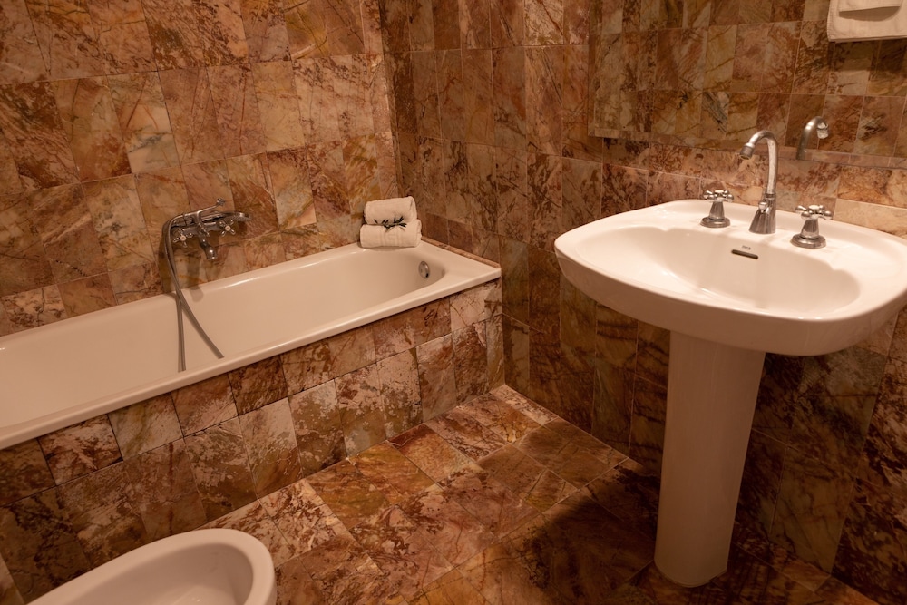 Hotel Roger de Flor Seleqtta — Hotel rooms in Lloret de Mar, Catalonia