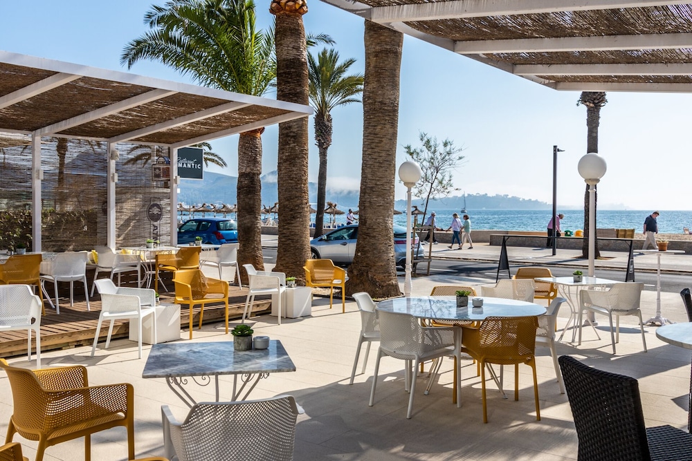 Hotel Cabot Romantic - Adults Only — Restaurant & bars in Puerto Pollensa, Balearic Islands