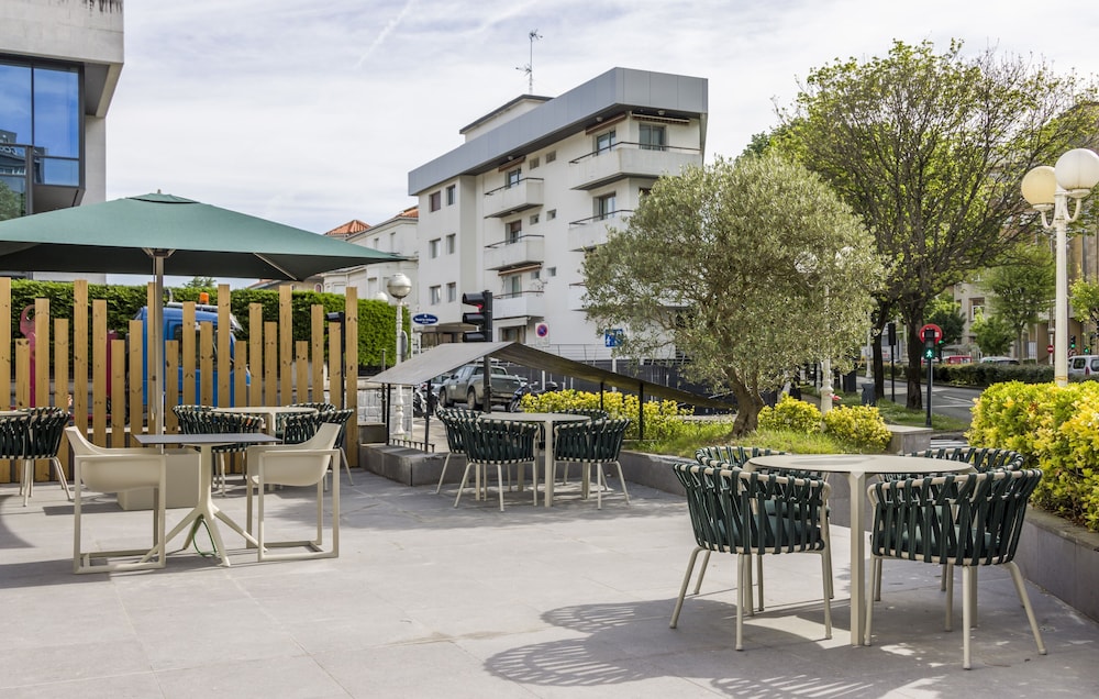Hotel ILUNION San Sebastian - zdjęcie 3