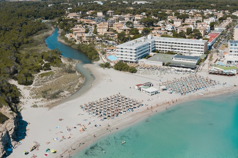Hotel Son Baulo — Main photo in Can Picafort, Balearic Islands