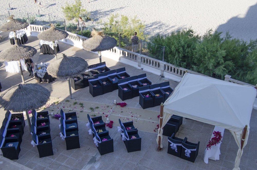 Hotel Son Baulo — Beach in Can Picafort, Balearic Islands