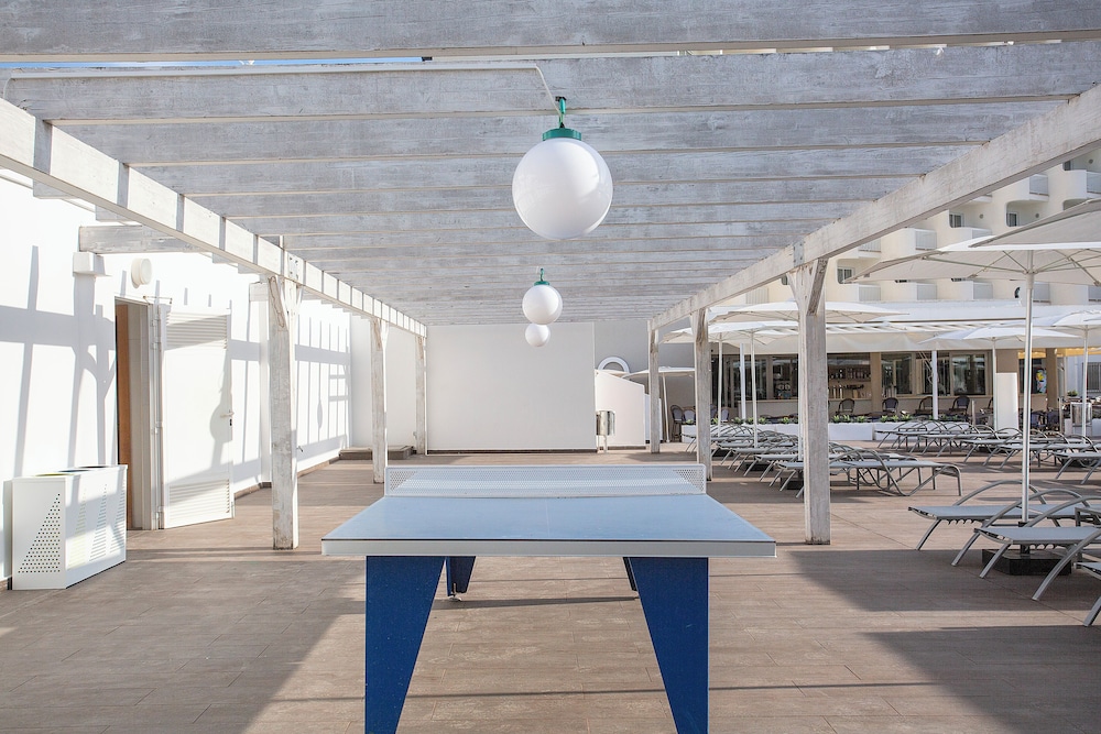 BQ Delfín Azul Hotel — Sports & recreation in Alcudia, Balearic Islands