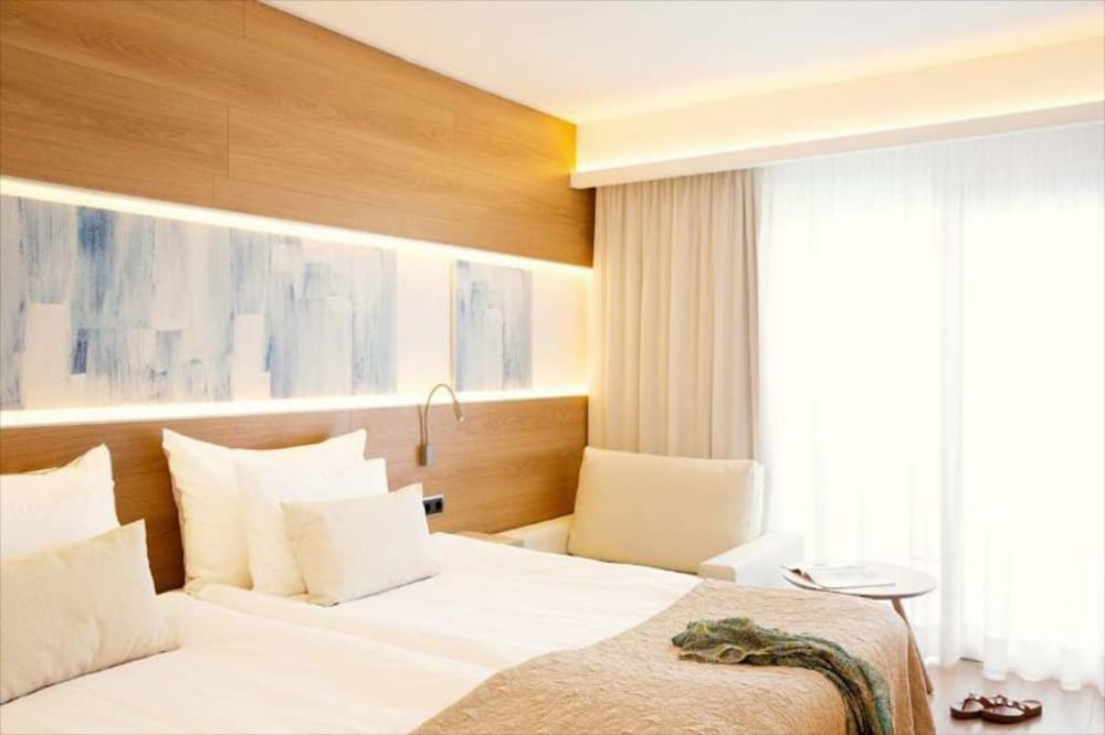 Monsuau Cala D'Or Hotel - Adults Only — Hotel rooms in Cala Ferrera, Balearic Islands