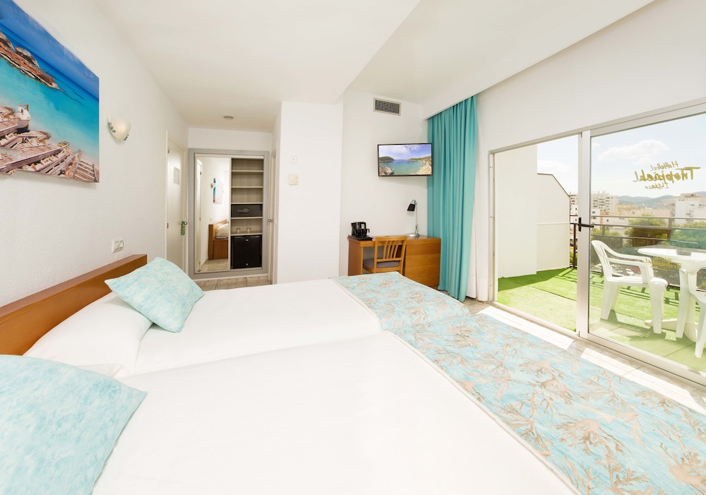 Hotel Tropical — Hotel rooms in San Antonio, Balearic Islands