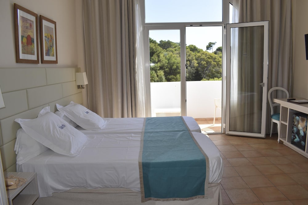 Hotel Cala Dor - Adults Only — Hotel rooms in Cala d´Or, Balearic Islands
