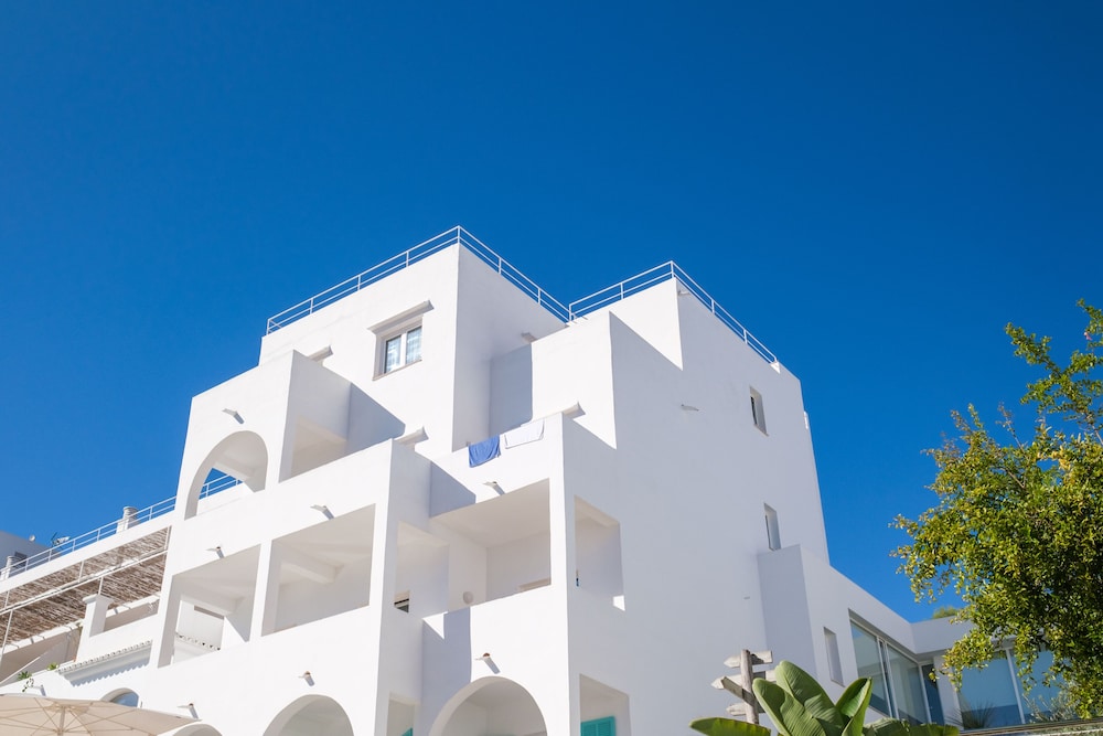 Hotel Cala Dor - Adults Only — Hotel building in Cala d´Or, Balearic Islands