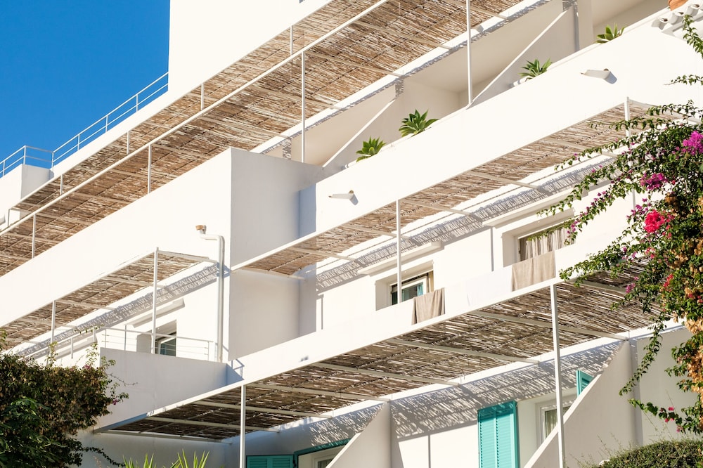 Hotel Cala Dor - Adults Only — Hotel building in Cala d´Or, Balearic Islands
