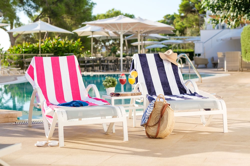 Hotel Cala Dor - Adults Only — Swimming pool in Cala d´Or, Balearic Islands