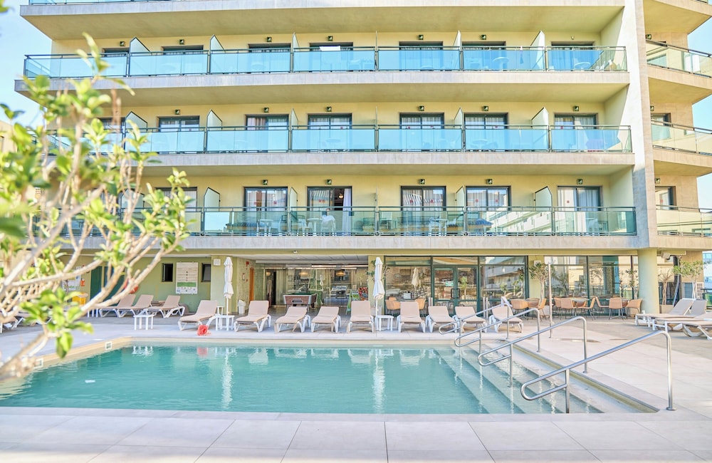 Leonardo Hotel Fuengirola Costa del Sol — Hotel building in Fuengirola, Andalusia