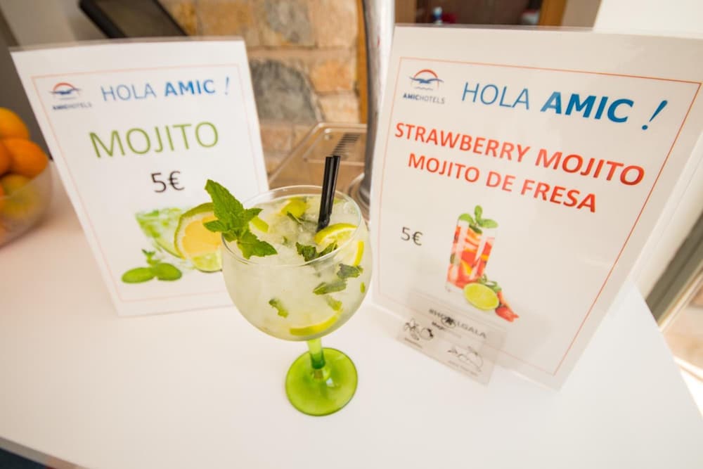 Hotel Amic Gala — Restaurant & bars in Playa de Palma, Balearic Islands