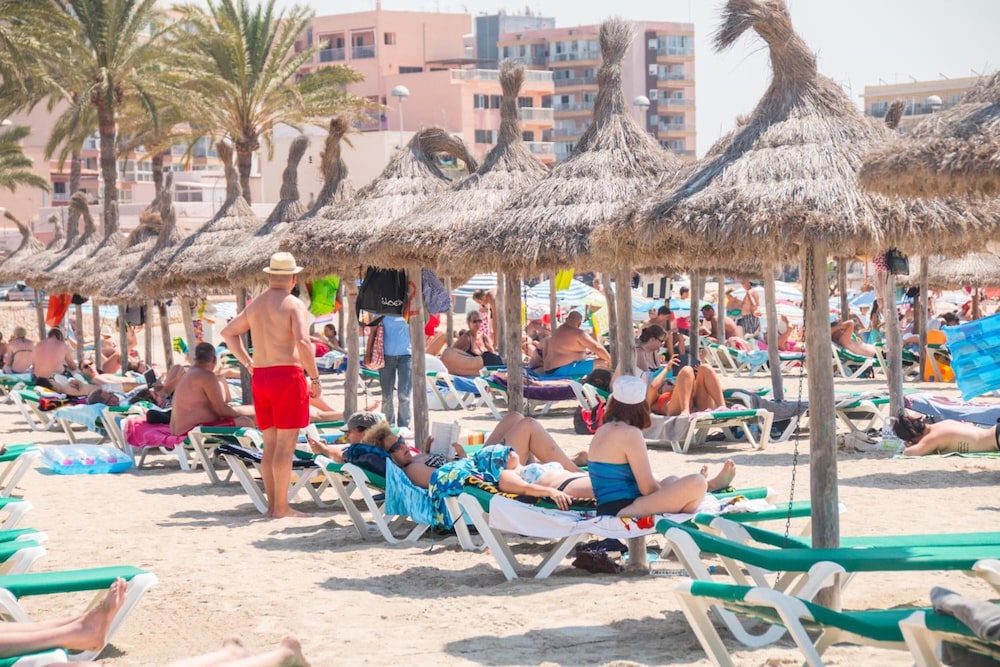 Hotel Amic Gala — Beach in Playa de Palma, Balearic Islands