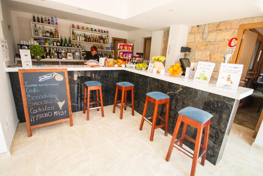 Hotel Amic Gala — Restaurant & bars in Playa de Palma, Balearic Islands