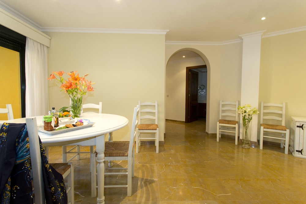 Galeon Suites — Hotel rooms in Pollenca, Balearic Islands