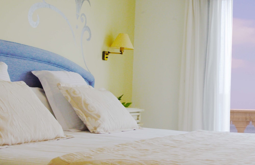 Galeon Suites — Hotel rooms in Pollenca, Balearic Islands