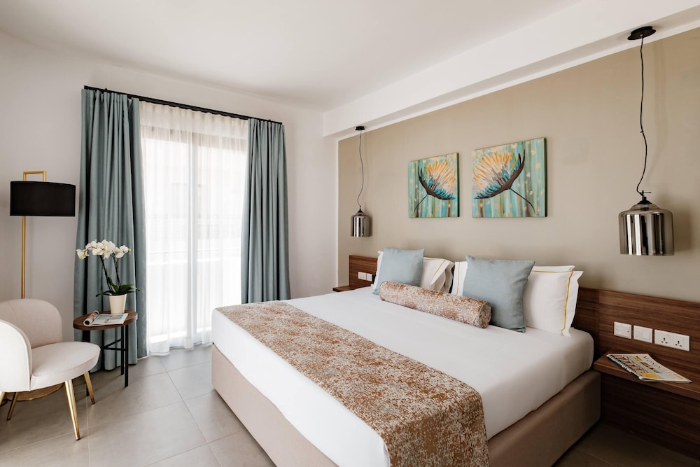 1926 Le Soleil Hotel & SPA — Rooms in Sliema, Malta Island