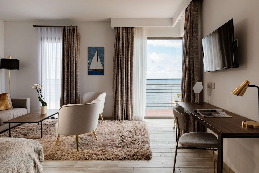 1926 Le Soleil Hotel & SPA — Rooms in Sliema, Malta Island